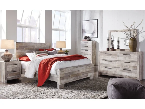 Effie Queen Panel Bed with Mirrored Dresser and Nightstand