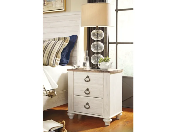 Willowton King Panel Bed with Mirrored Dresser, Chest and 2 Nightstands - Image 5