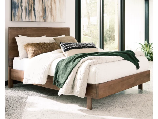 Isanti Queen Panel Bed