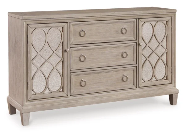Jorlaina Dining Server - Image 2