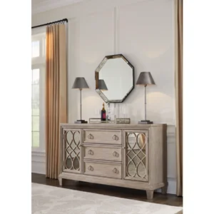 Jorlaina Dining Server