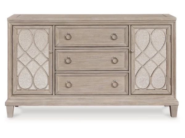 Jorlaina Dining Server - Image 4
